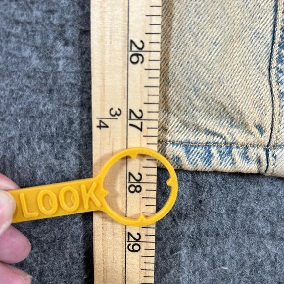 We The Free Moxie Low Slung Pull On Barrel Jeans Acid Wash 30L Fits 36x28 Y2K - Picture 8 of 8